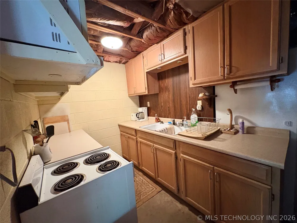 275 BK 1500 ROAD Stigler, OK 74462