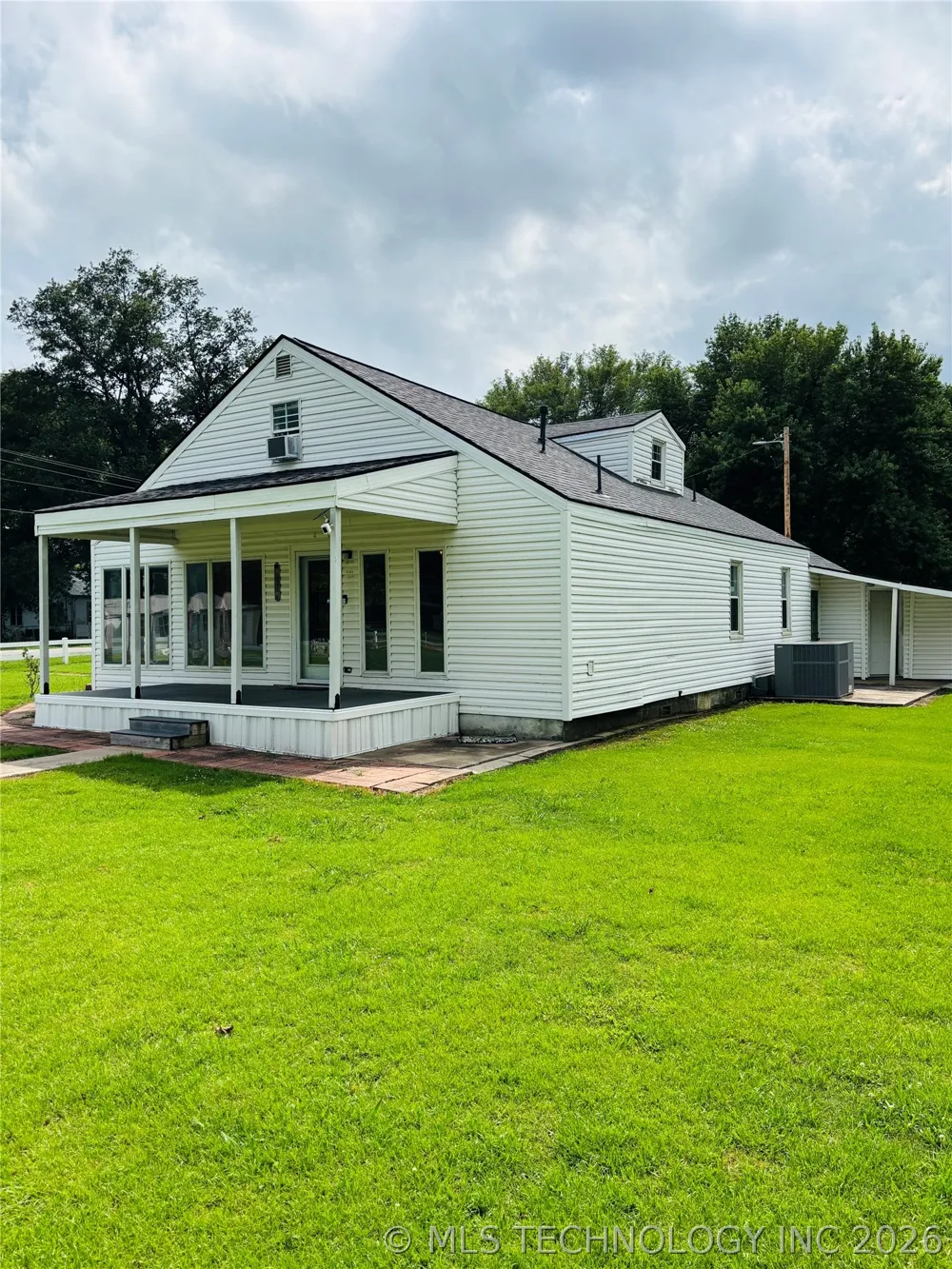 325 College Road Warner, OK 74469