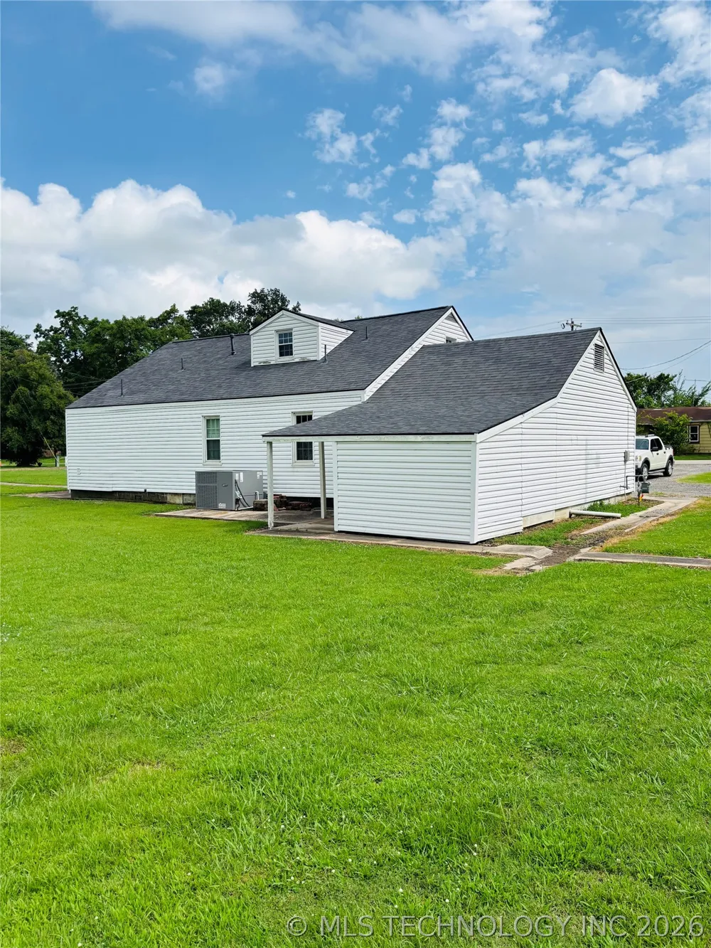 325 College Road Warner, OK 74469