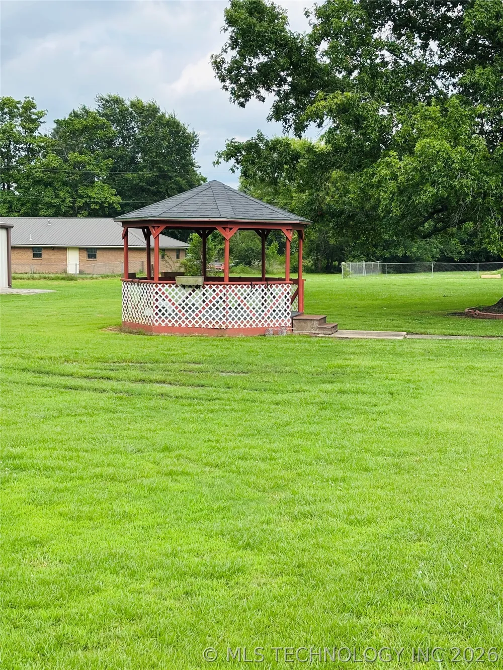 325 College Road Warner, OK 74469