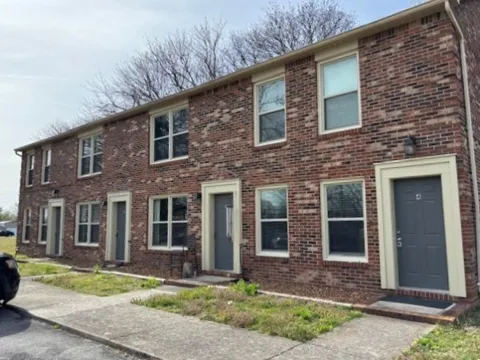409 E Grundy St #4