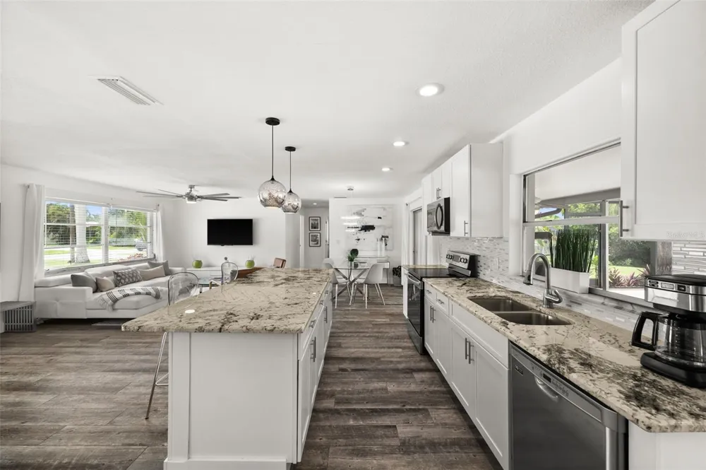 5122 SW 3RD AVENUE Cape Coral, FL 33914