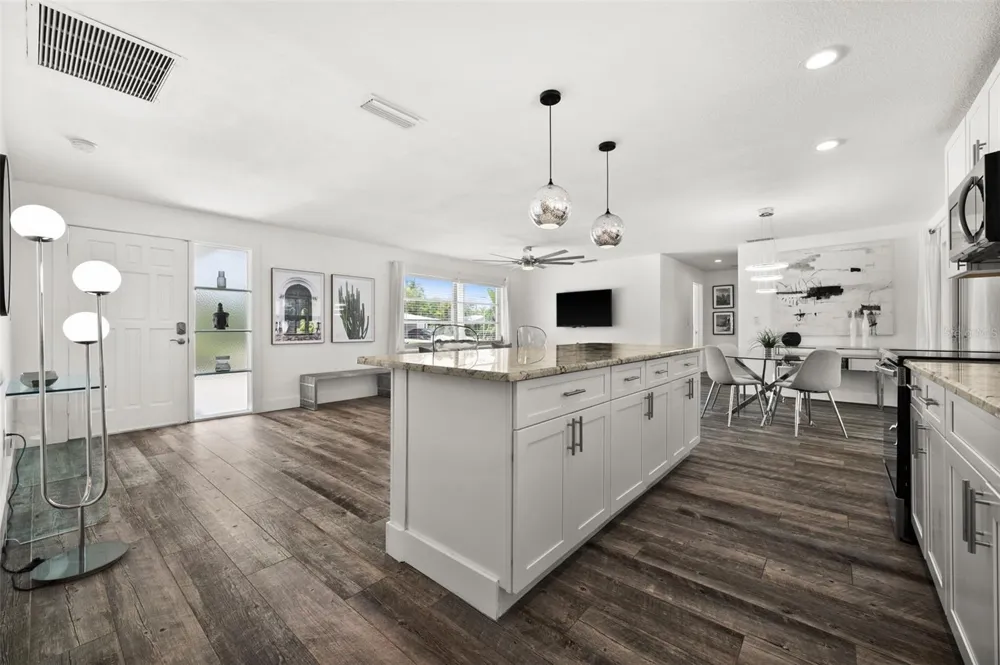 5122 SW 3RD AVENUE Cape Coral, FL 33914