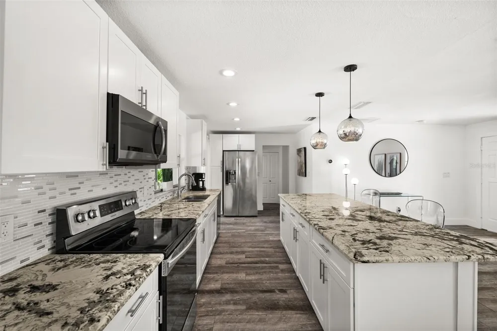 5122 SW 3RD AVENUE Cape Coral, FL 33914