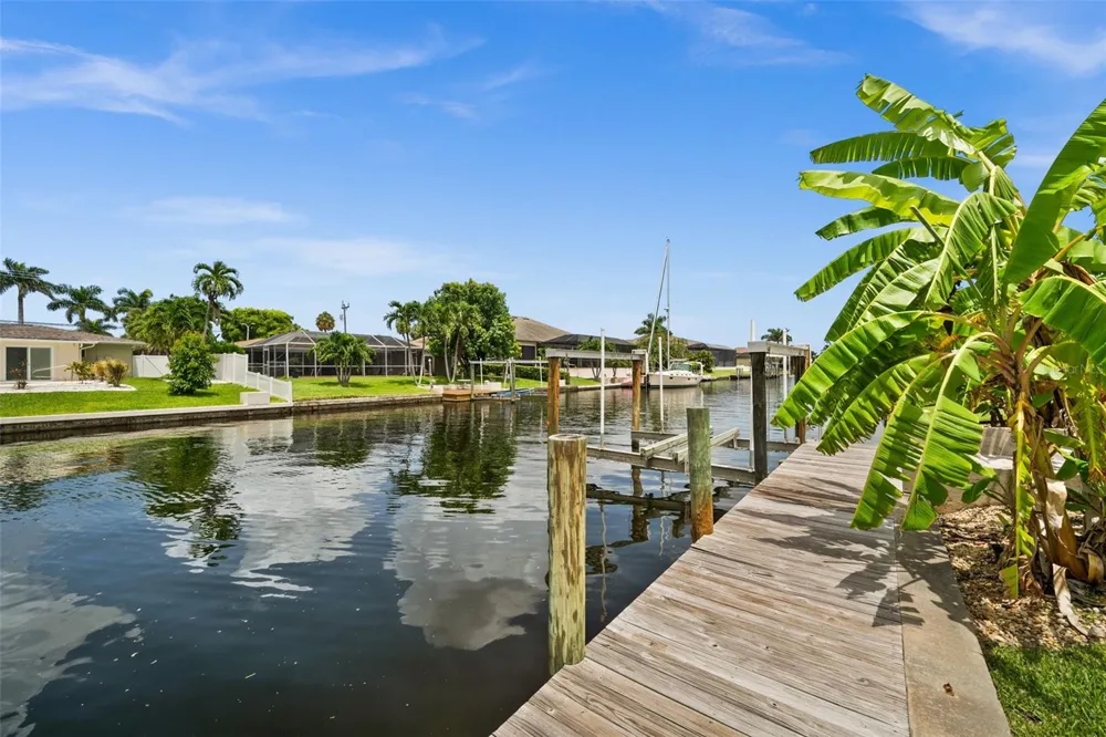 5122 SW 3RD AVENUE Cape Coral, FL 33914