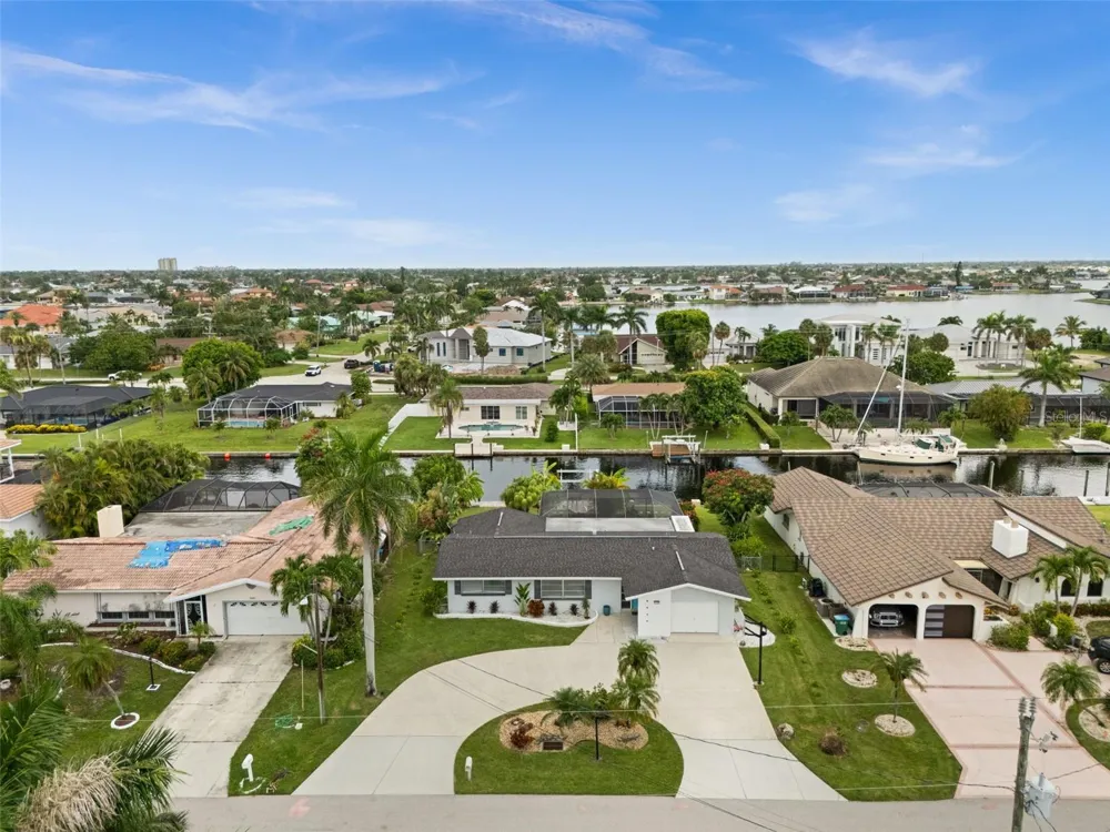 5122 SW 3RD AVENUE Cape Coral, FL 33914