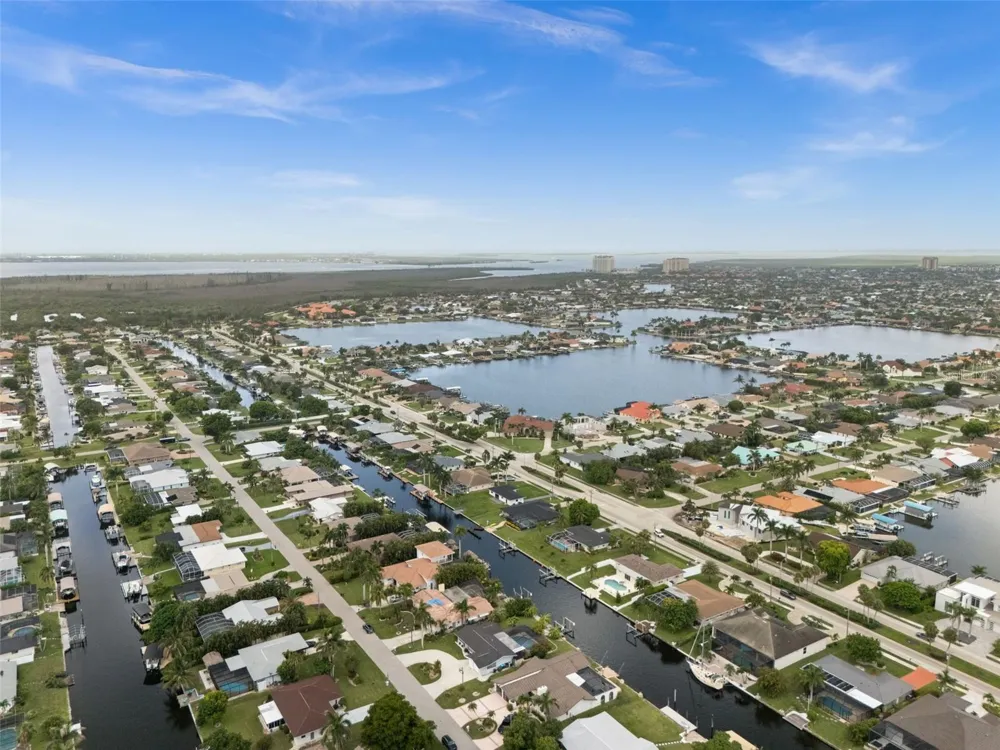 5122 SW 3RD AVENUE Cape Coral, FL 33914