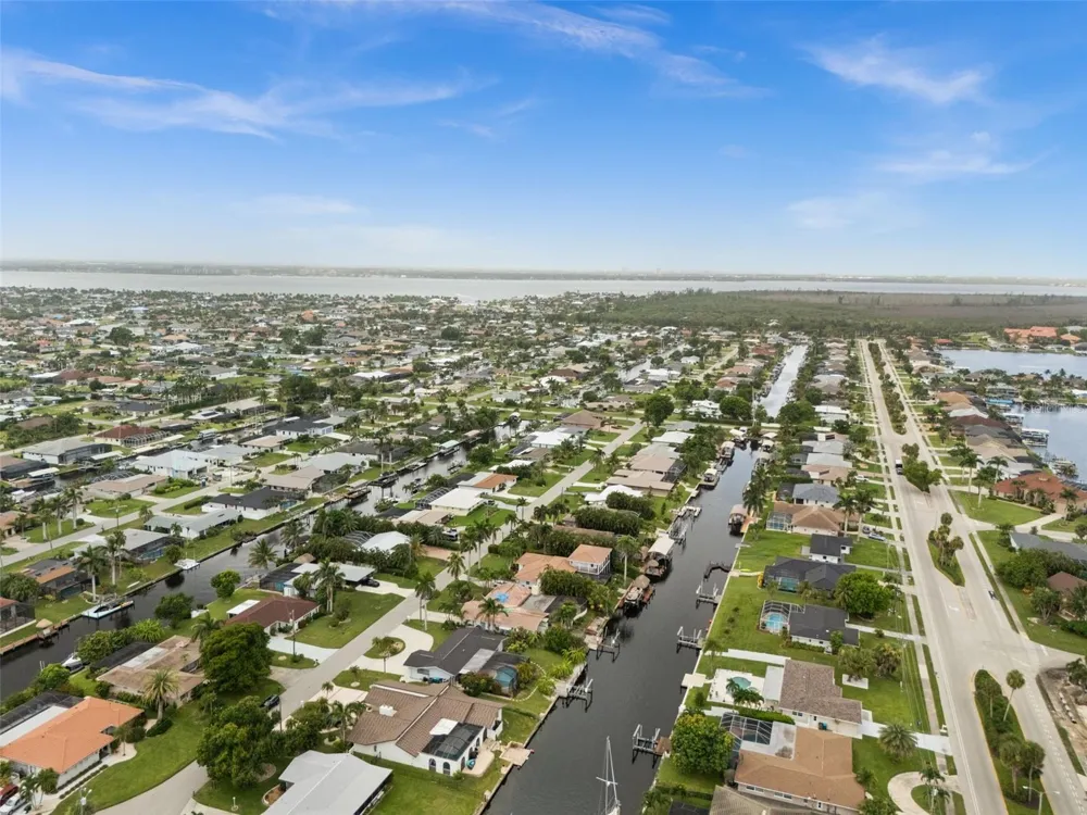 5122 SW 3RD AVENUE Cape Coral, FL 33914
