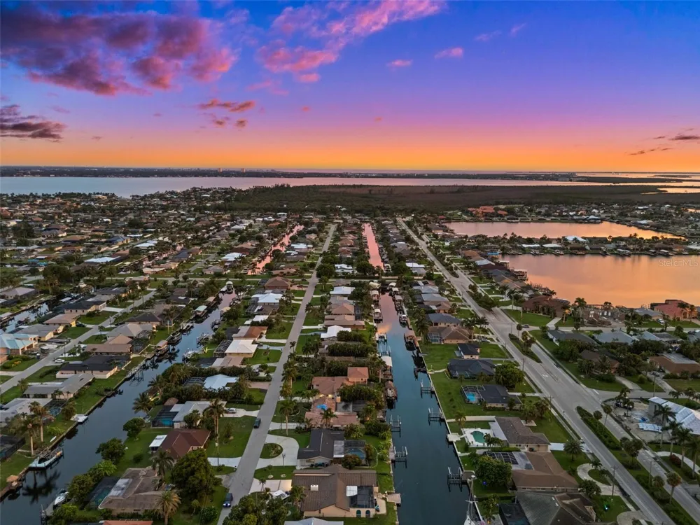 5122 SW 3RD AVENUE Cape Coral, FL 33914