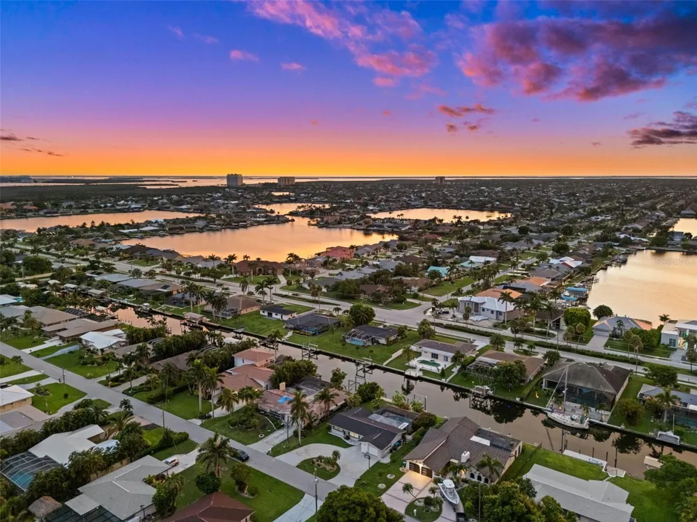 5122 SW 3RD AVENUE Cape Coral, FL 33914