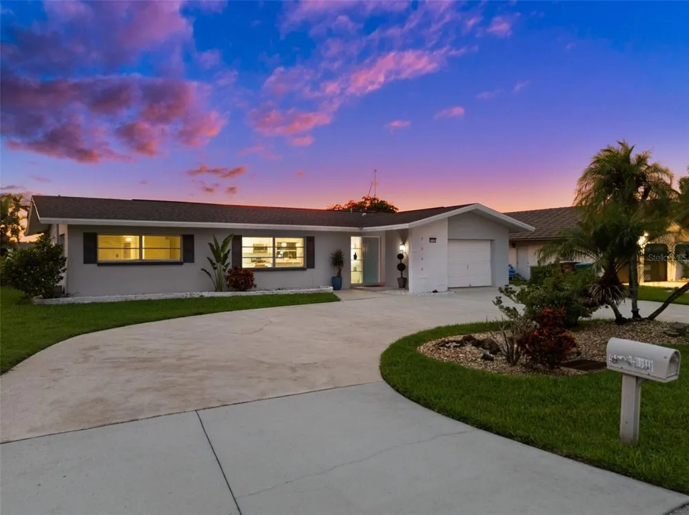 5122 SW 3RD AVENUE Cape Coral, FL 33914