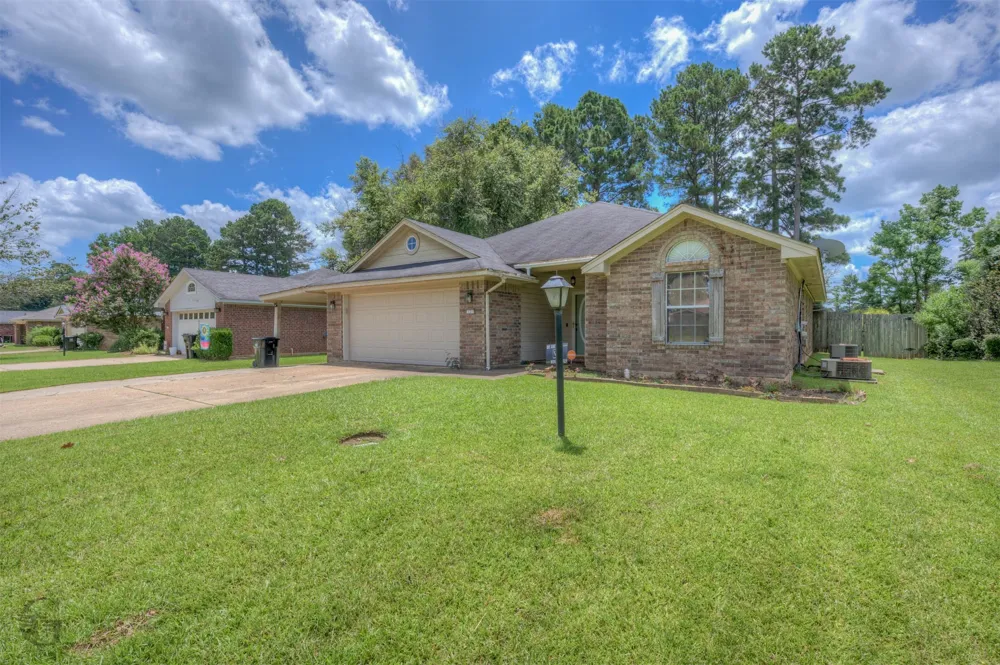 131 Ragan Lane Haughton, LA 71037
