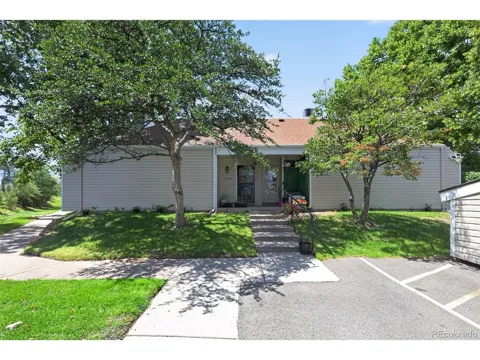 2600 S Xanadu Way #B