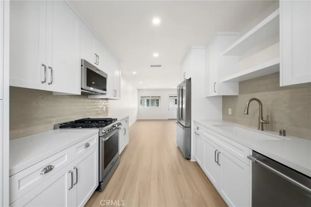 1801 Clay St Newport Beach, CA 92663