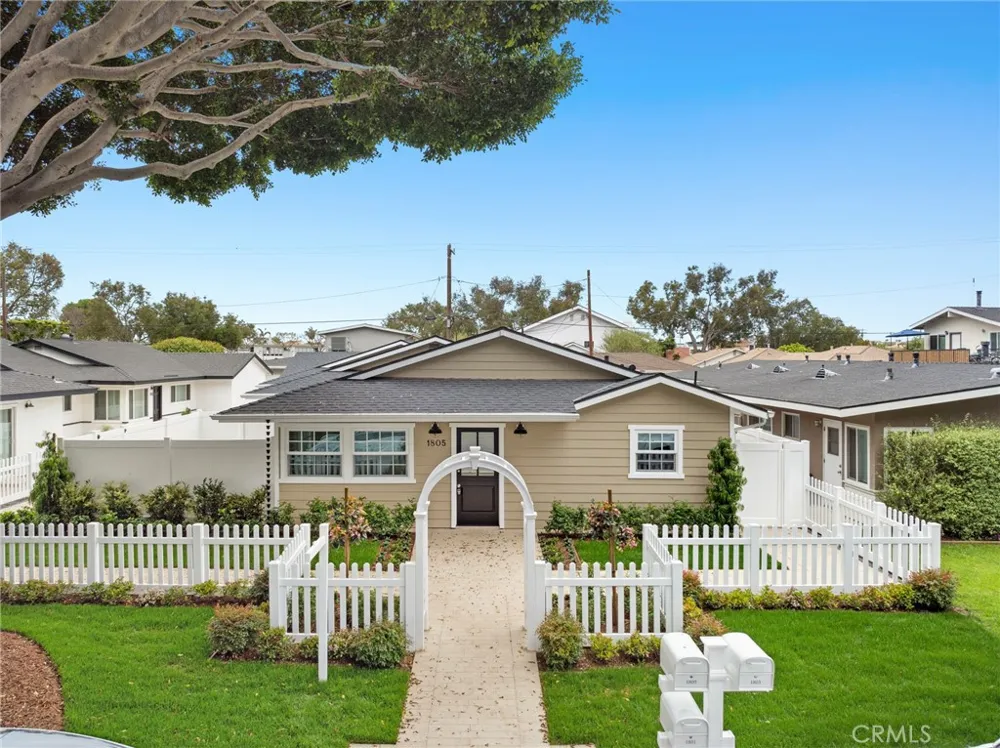 1801 Clay St Newport Beach, CA 92663