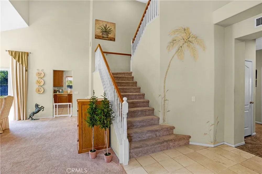 39963 Via Espana Murrieta, CA 92562