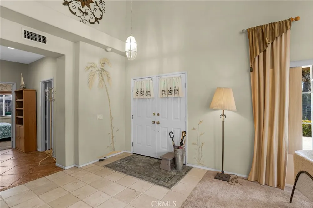 39963 Via Espana Murrieta, CA 92562