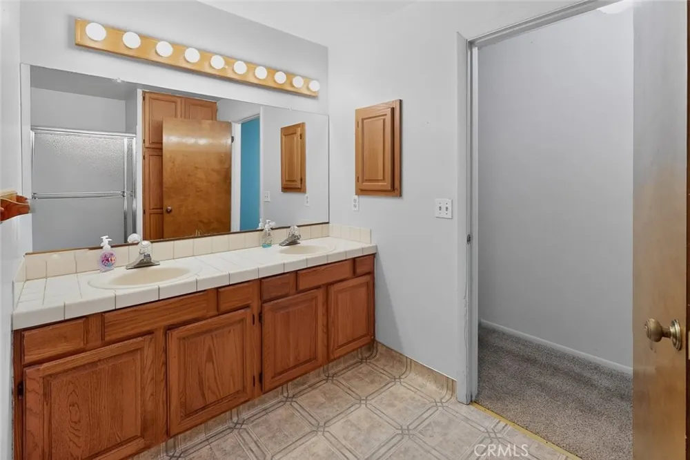 391 Mt Ida Oroville, CA 95966