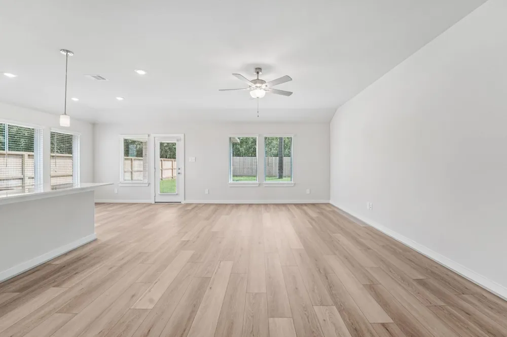 1115 Velas View Drive Huffman, TX 77336