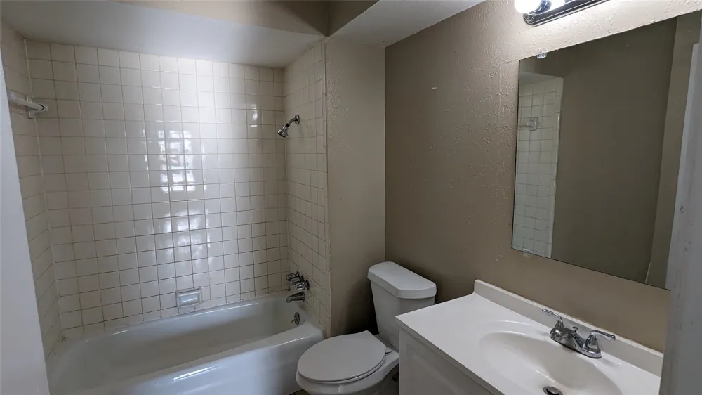 1434 Deborah Avenue DeSoto, TX 75115