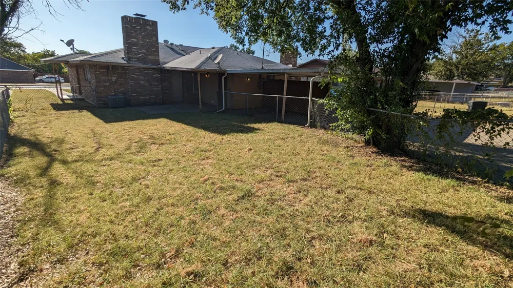 1434 Deborah Avenue DeSoto, TX 75115