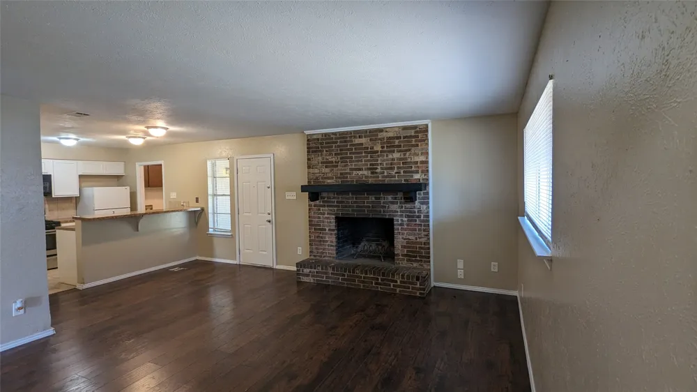 1434 Deborah Avenue DeSoto, TX 75115