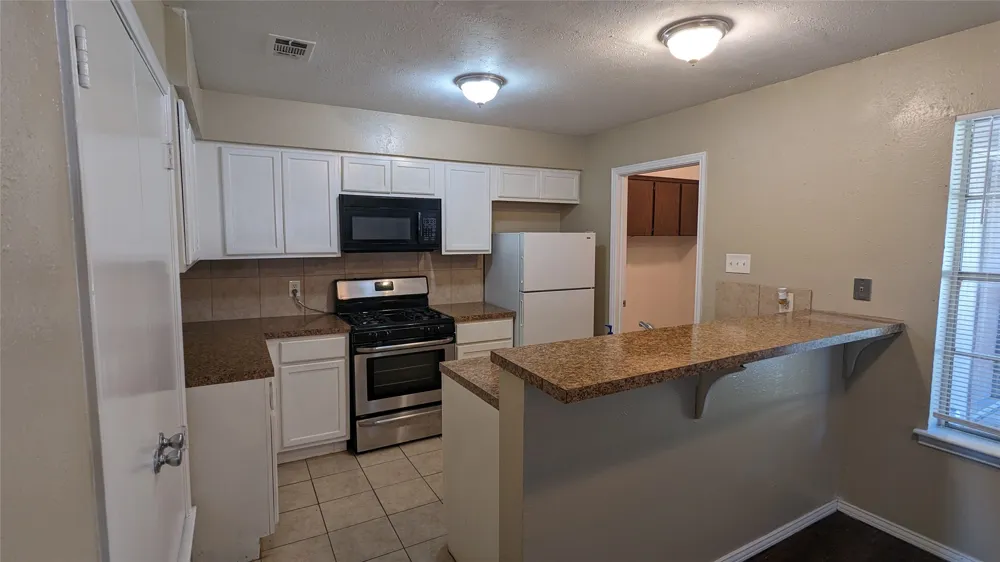 1434 Deborah Avenue DeSoto, TX 75115