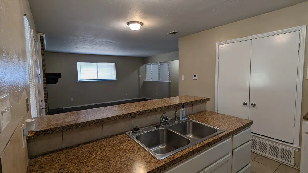 1434 Deborah Avenue DeSoto, TX 75115