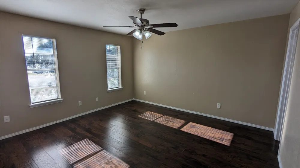 1434 Deborah Avenue DeSoto, TX 75115