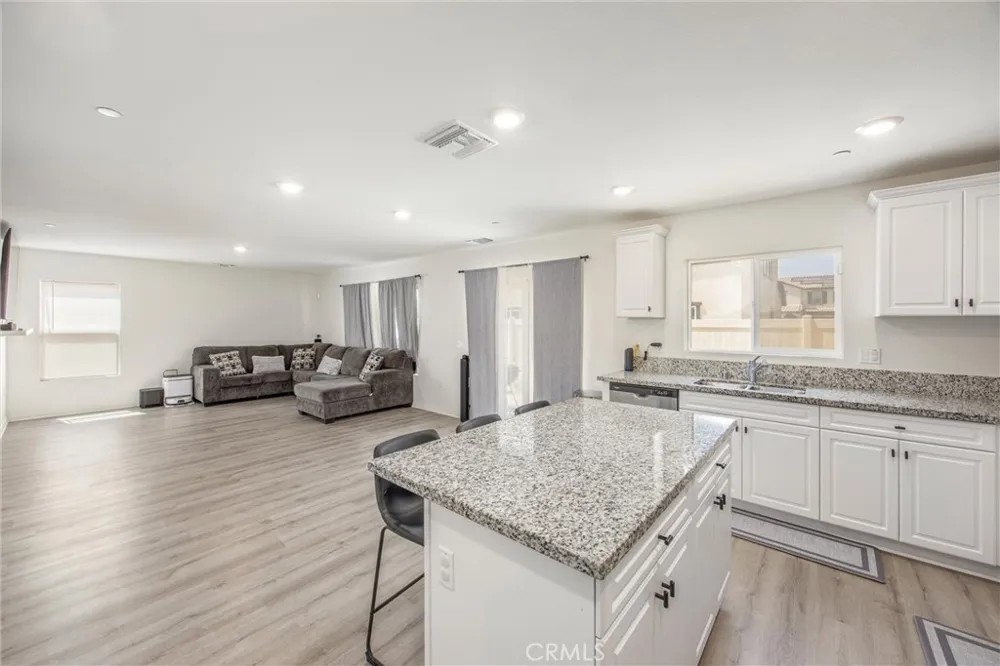 28440 Dusky Willow Nuevo, CA 92567
