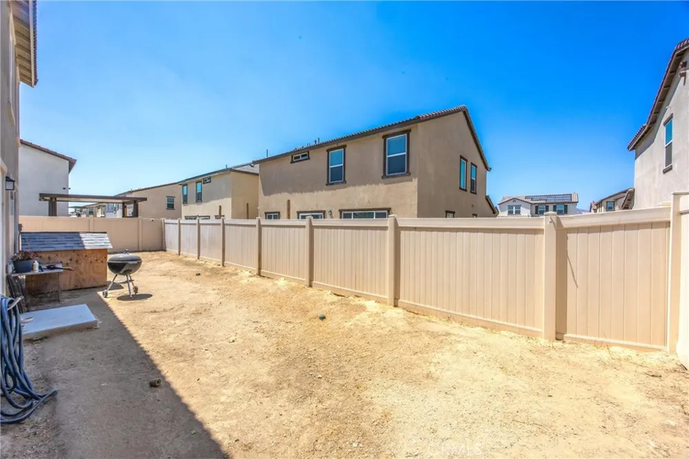 28440 Dusky Willow Nuevo, CA 92567