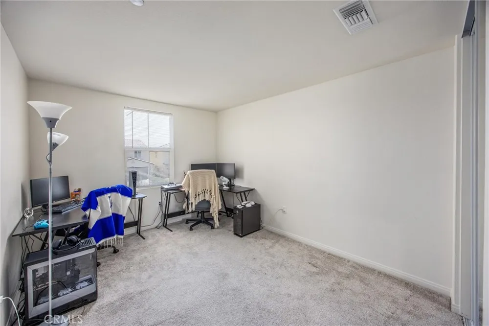 28440 Dusky Willow Nuevo, CA 92567