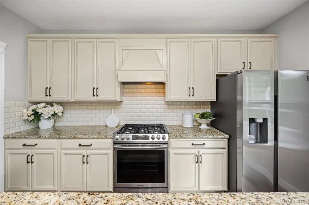 730 Leon Road Walled Lake City, MI 48390