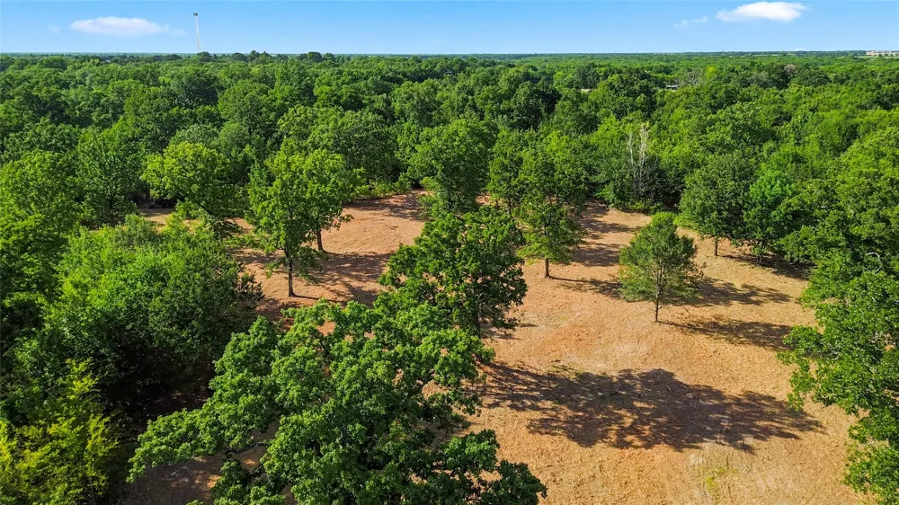 610 County Road 2040 Klondike, TX 75448