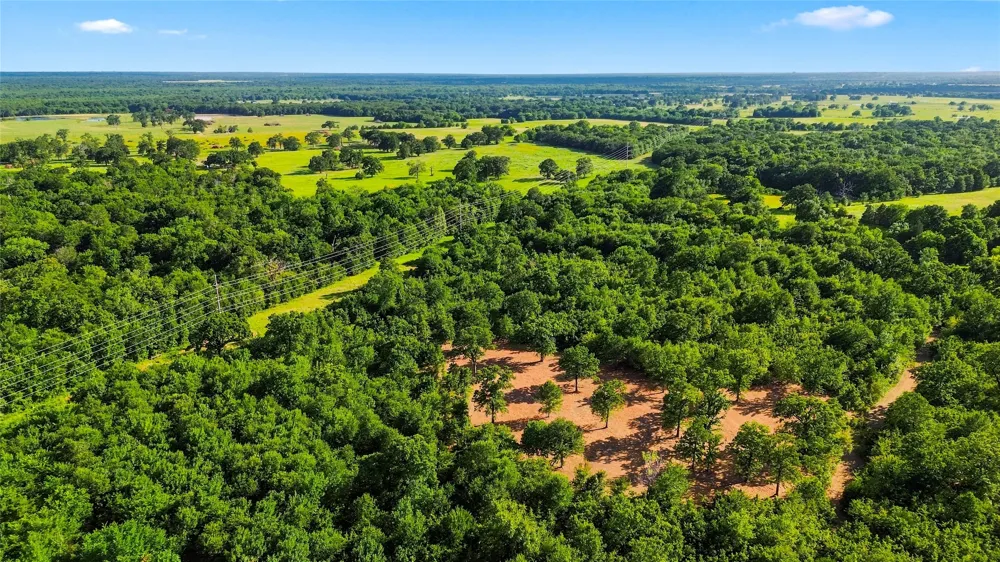 610 County Road 2040 Klondike, TX 75448