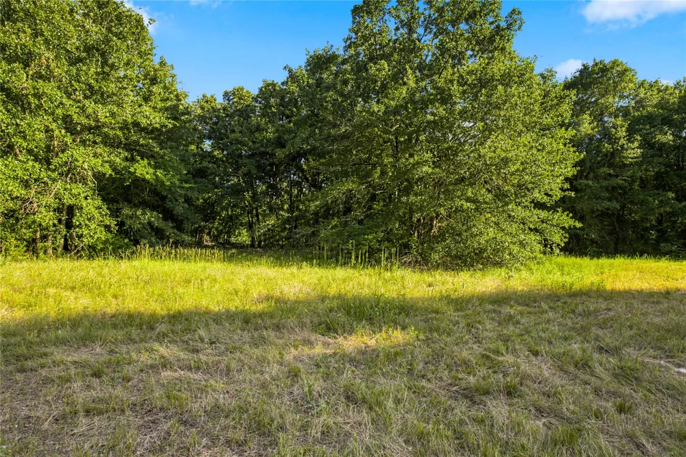 610 County Road 2040 Klondike, TX 75448