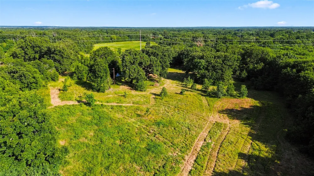 610 County Road 2040 Klondike, TX 75448