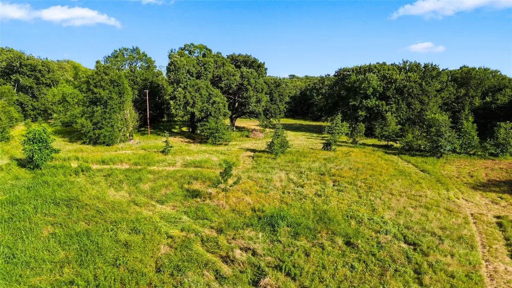 610 County Road 2040 Klondike, TX 75448