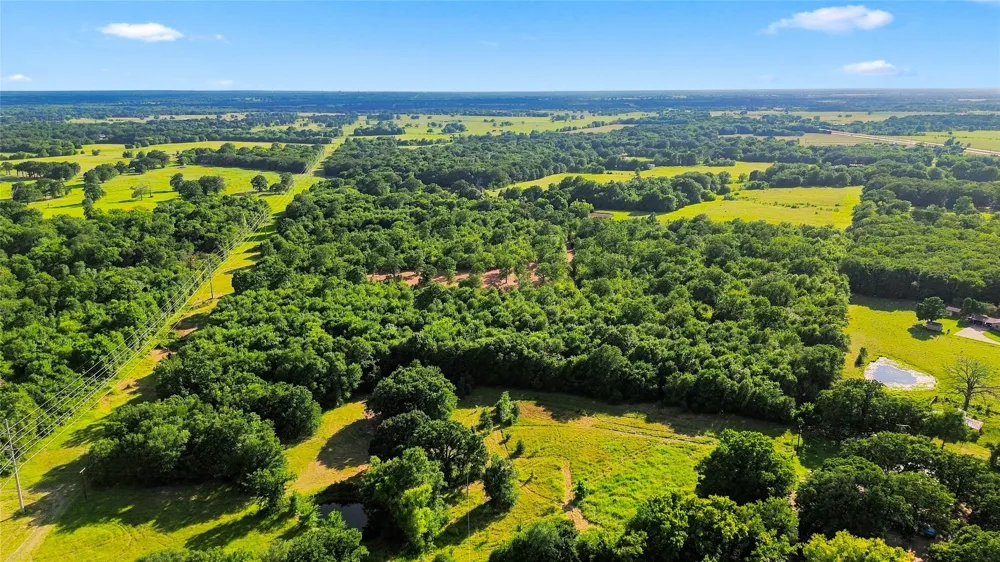 610 County Road 2040 Klondike, TX 75448