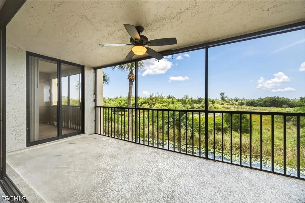 Lakeridge View Court #203 Fort Myers, FL 33907