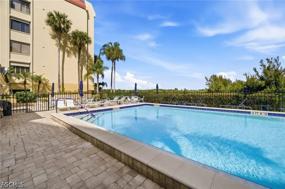 Lakeridge View Court #203 Fort Myers, FL 33907