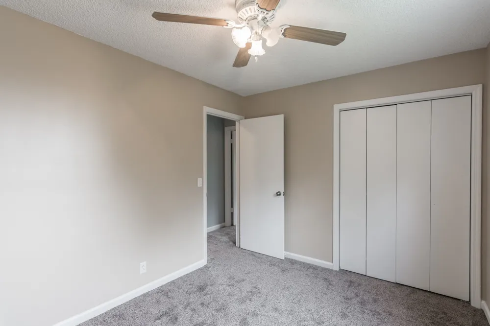 5216 Roxborough Dr Hermitage, TN 37076