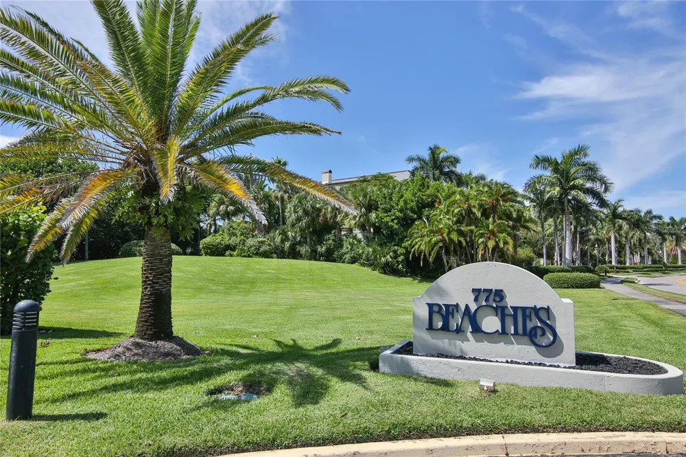 775 LONGBOAT CLUB ROAD #904 Longboat Key, FL 34228