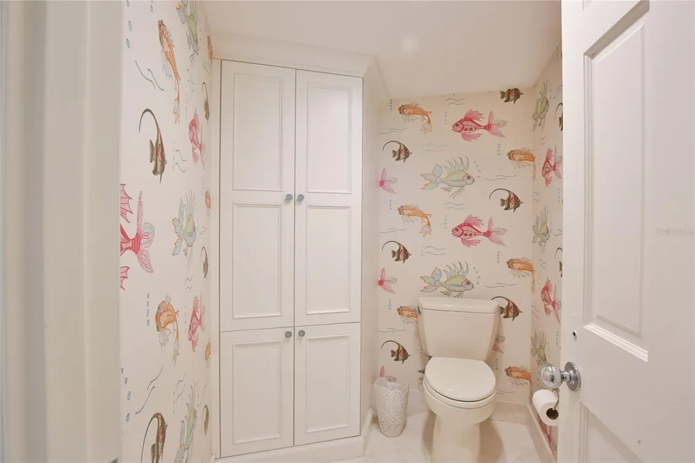 775 LONGBOAT CLUB ROAD #904 Longboat Key, FL 34228