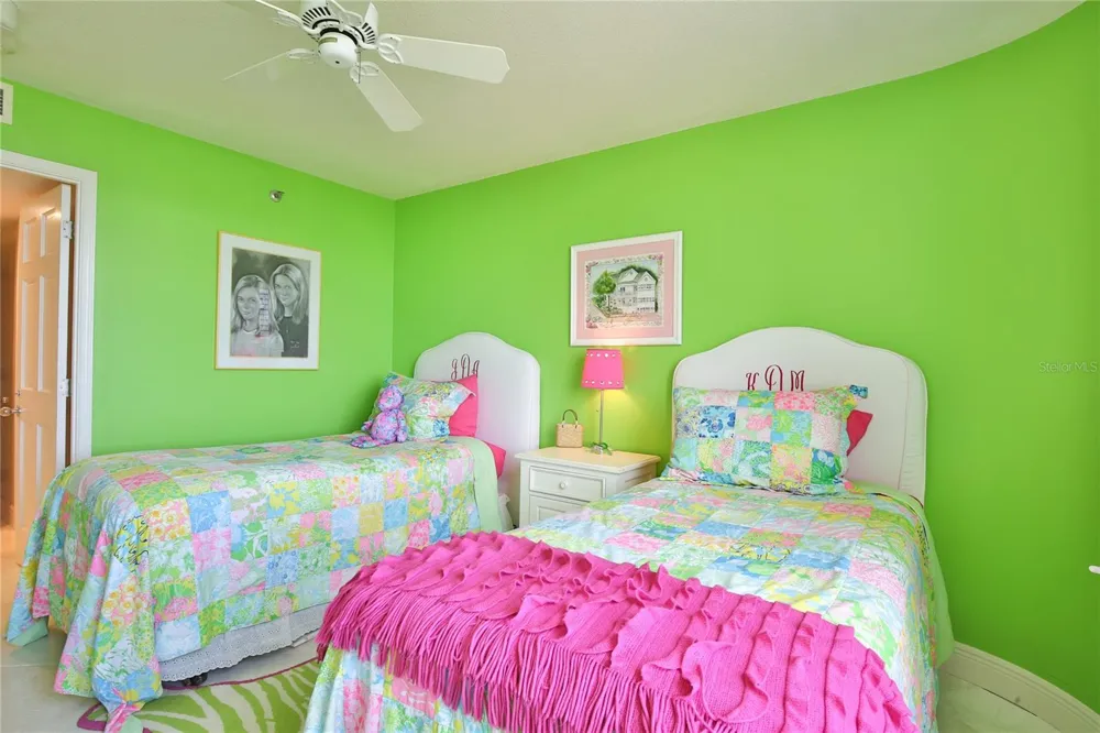 775 LONGBOAT CLUB ROAD #904 Longboat Key, FL 34228