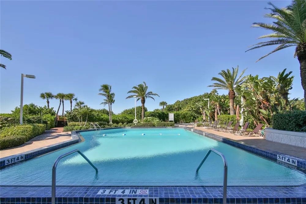 775 LONGBOAT CLUB ROAD #904 Longboat Key, FL 34228