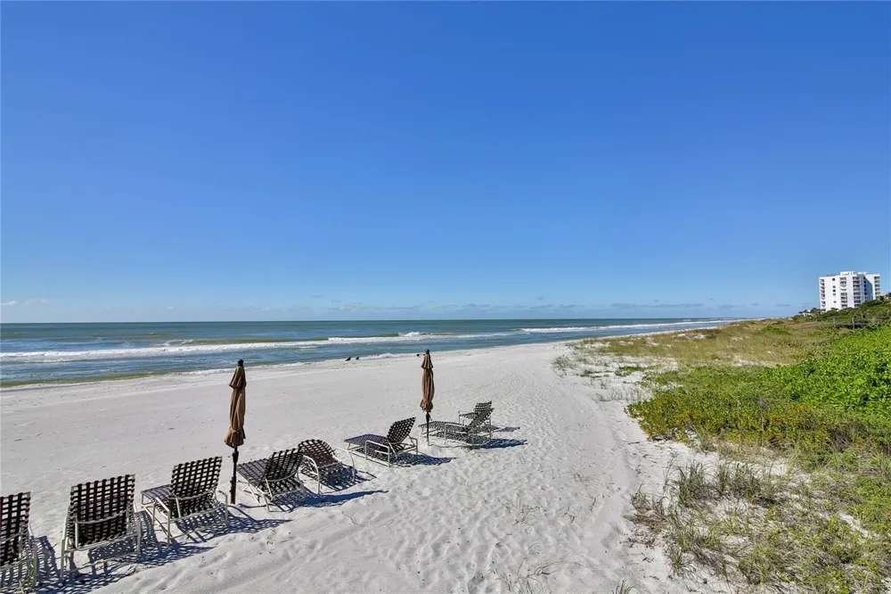 775 LONGBOAT CLUB ROAD #904 Longboat Key, FL 34228
