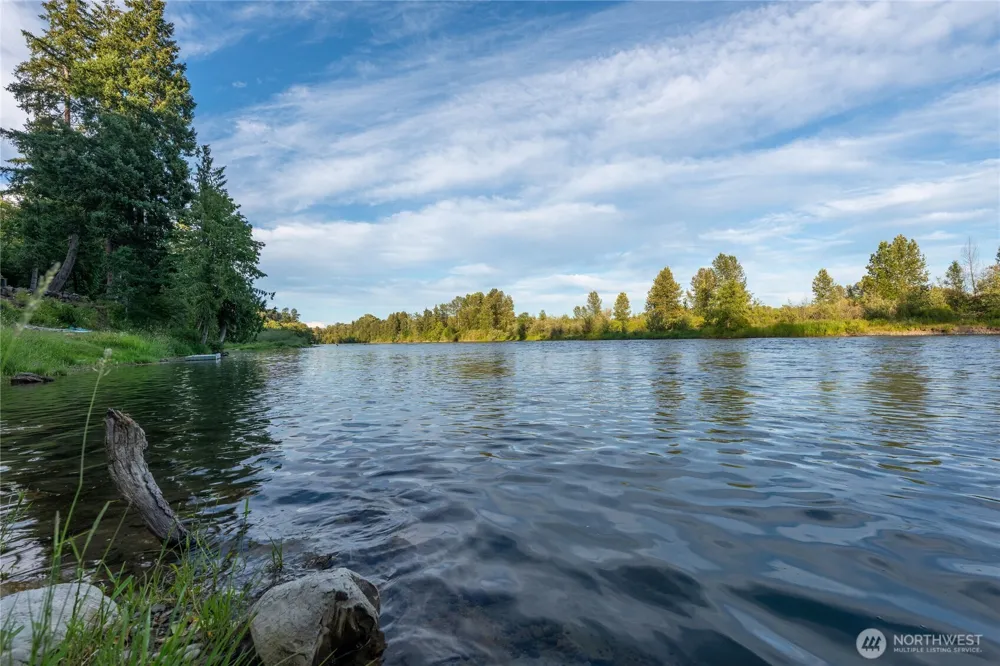 243 Middlecrest Drive Toledo, WA 98591