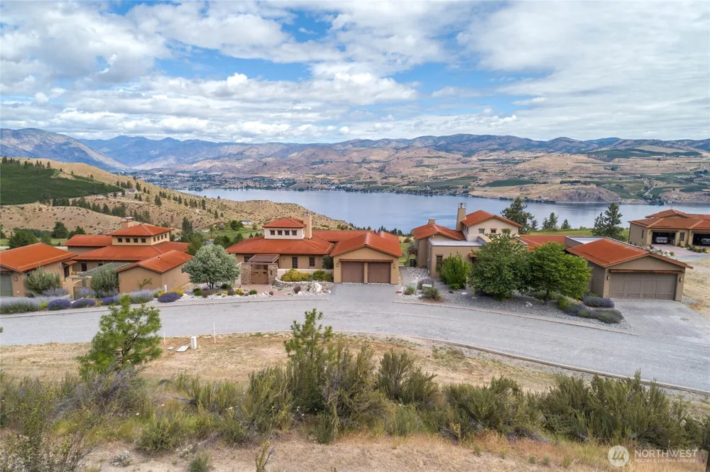 227 Bandera Way Chelan, WA 98816