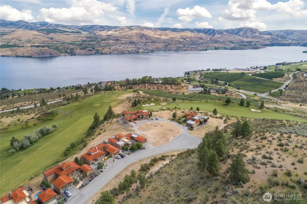 227 Bandera Way Chelan, WA 98816